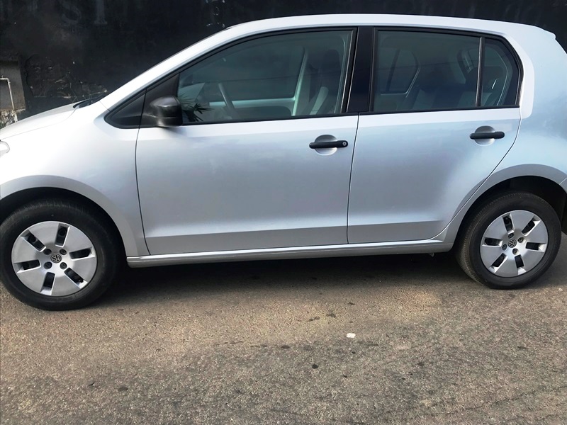 VW - VolksWagen up! move 1.0 Total Flex 12V 5p