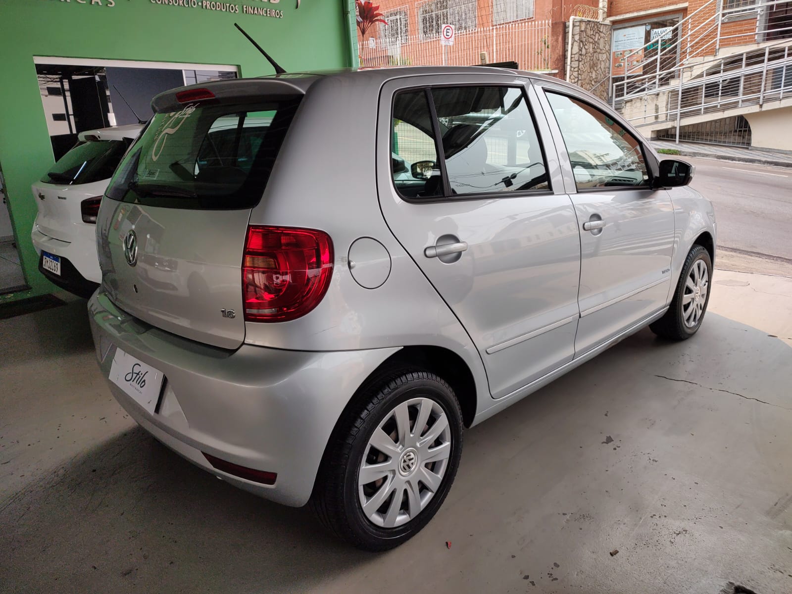 VW - VolksWagen Fox Trendline 1.6 Flex 8V 5p