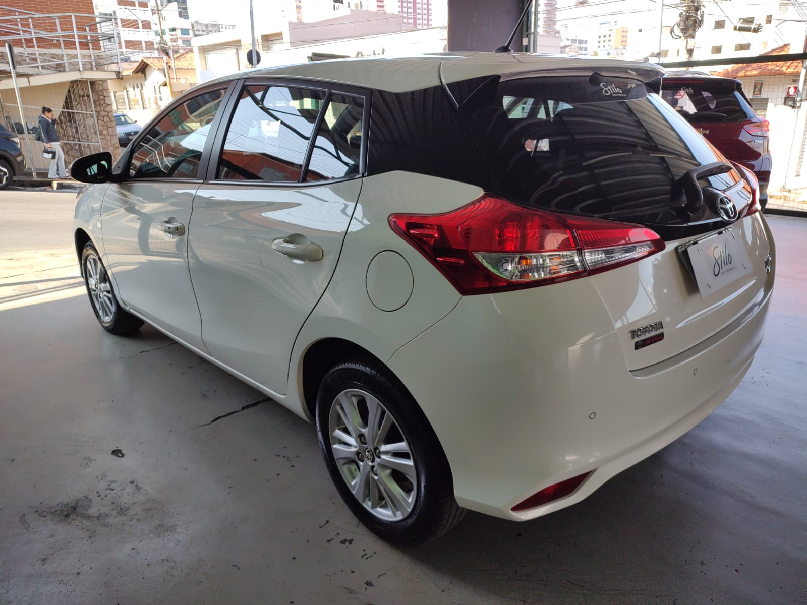 Toyota Yaris HB XL 13 AT