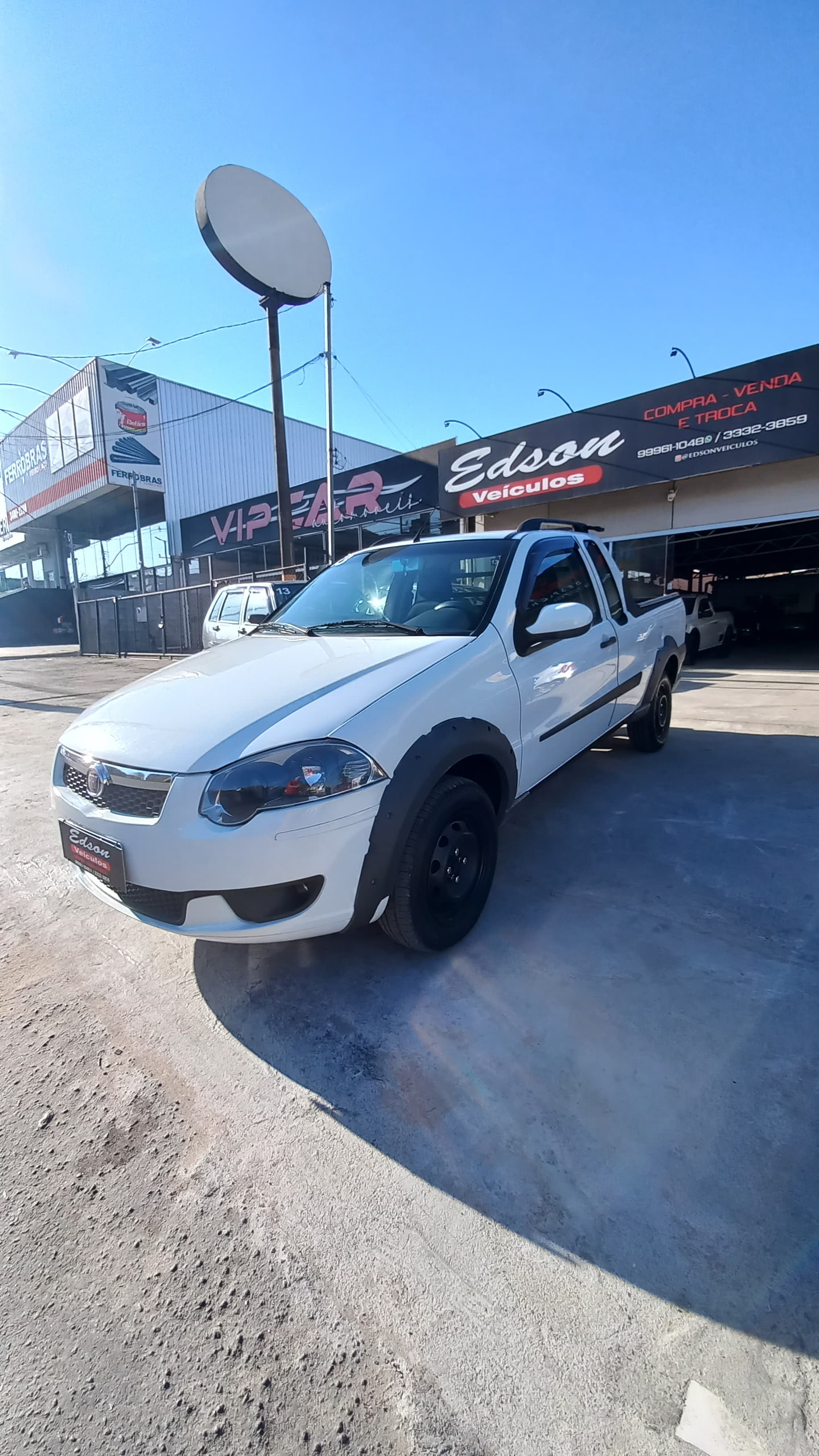 Fiat Strada Trekking 1.4 mpi Fire Flex 8V CE	