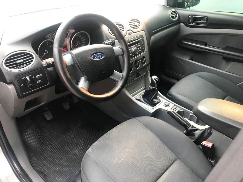 Ford Focus 1.6 S/SE/SE Plus Flex 8V/16V  5p