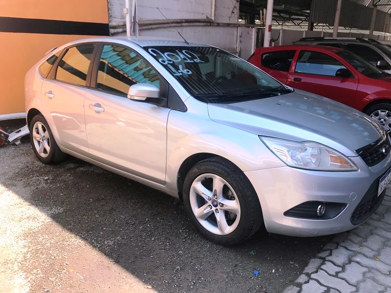 Ford Focus 1.6 S/SE/SE Plus Flex 8V/16V  5p	