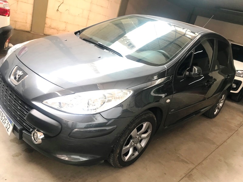 Peugeot 308 Active 1.6 Flex 16V 5p mec.