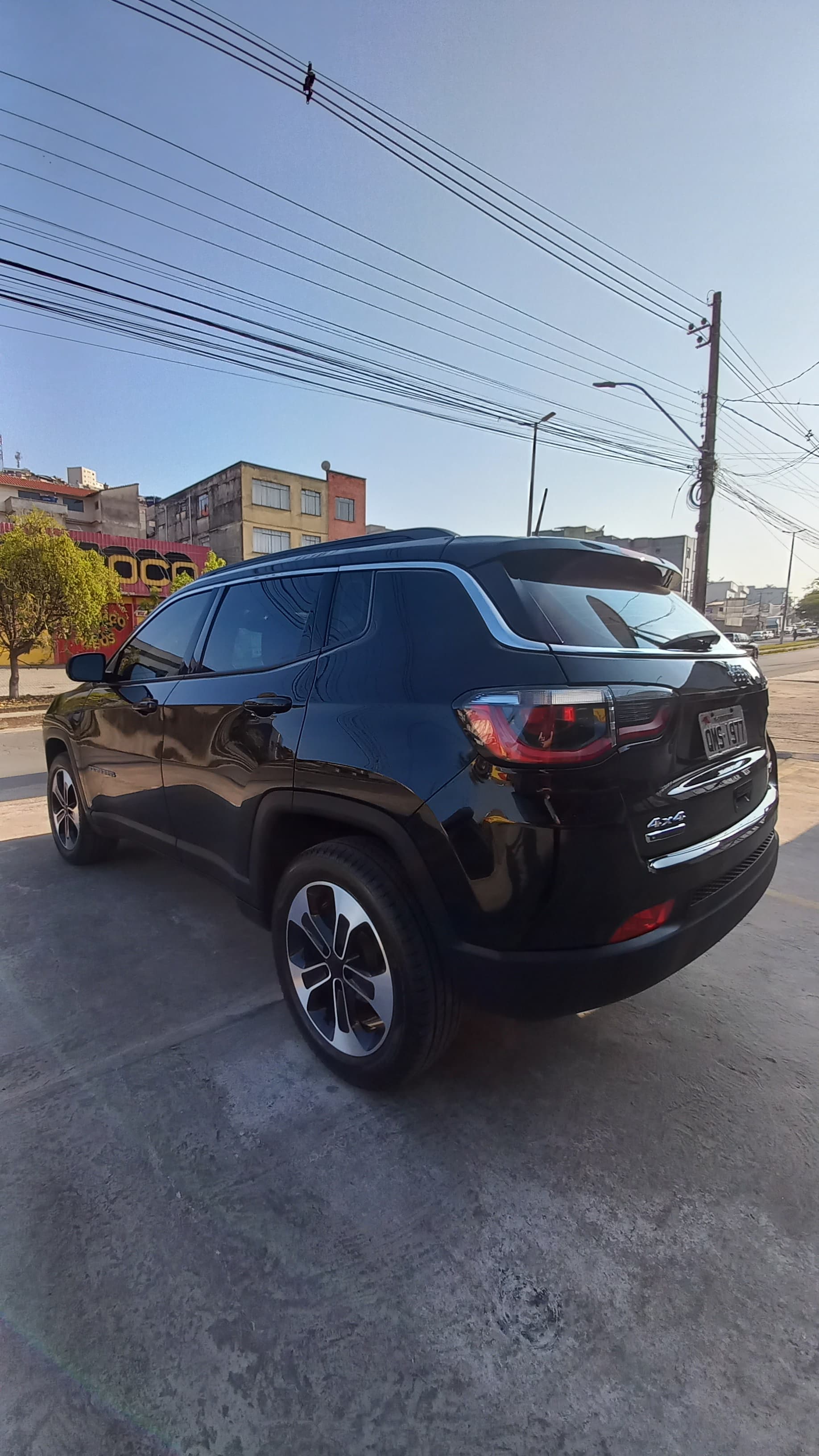 Jeep COMPASS LONGITUDE 2.0 4x4 Dies. 16V Aut.