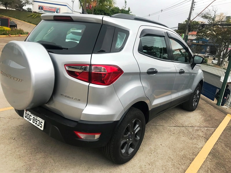 Ford EcoSport FREESTYLE 1.5 12V Flex 5p Mec.