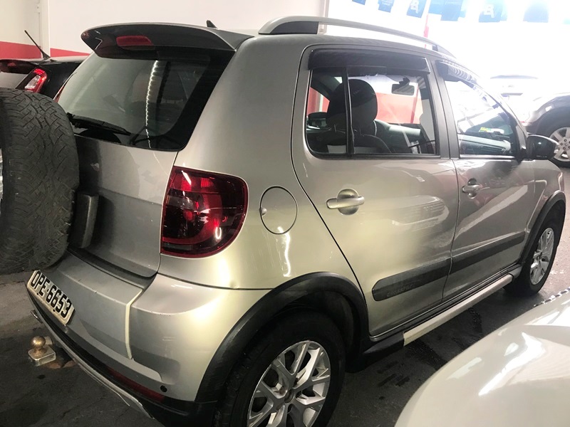 VW - VolksWagen CROSSFOX I MOTION 1.6 Mi T. Flex 8V 5p