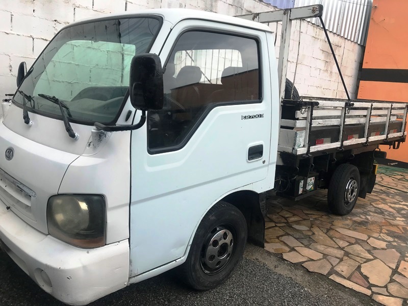 Kia Motors Bongo K-2700 2.7 4x2/4x4 Diesel	