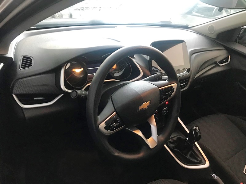 GM - Chevrolet Onix LT 1.0