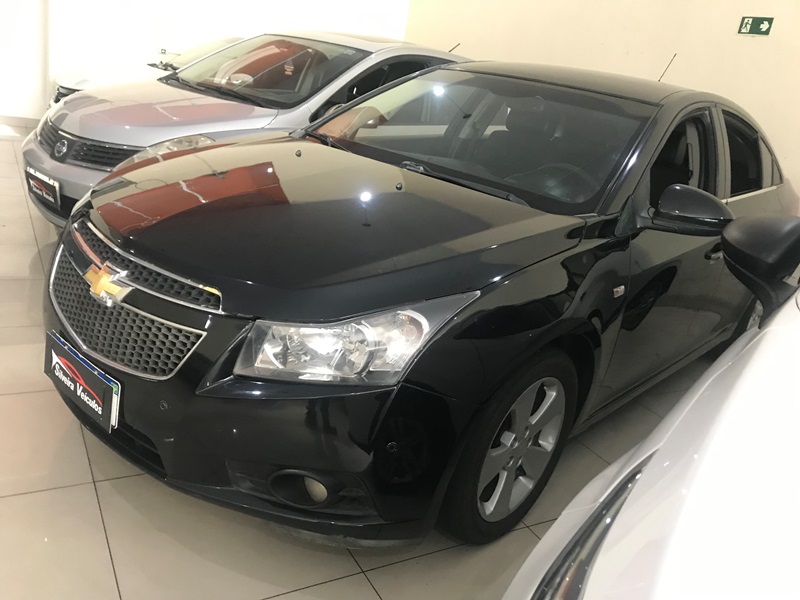 GM - Chevrolet Cruze Hatch