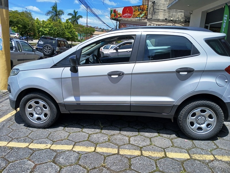 Ford EcoSport SE 1.6 16V Flex 5p Mec.