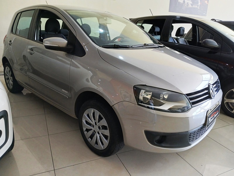 VW - VolksWagen Fox Trendline 1.6 Flex 8V 5p