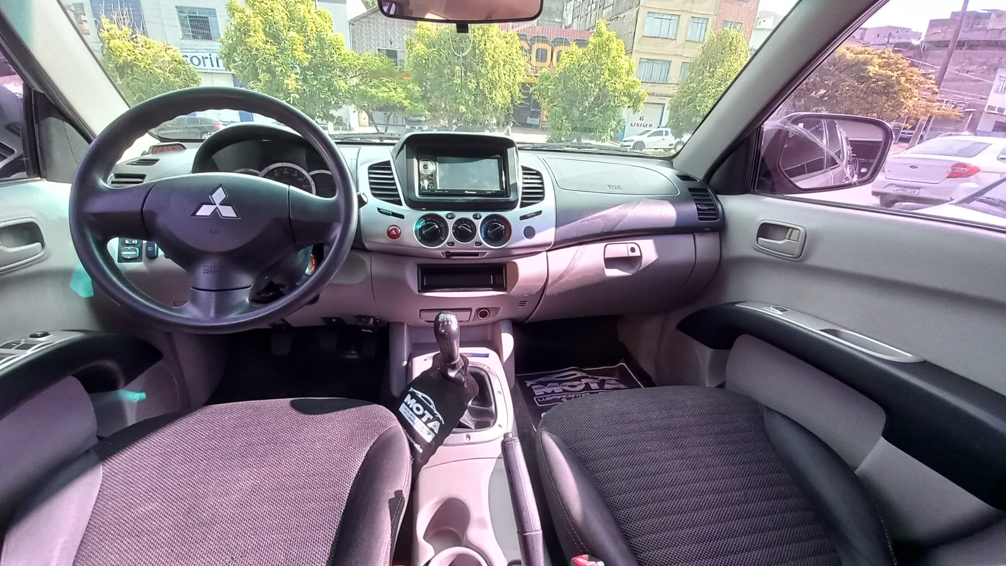 Toyota Hilux CD SRX 4x4 2.8 TDI 16V Diesel Aut.