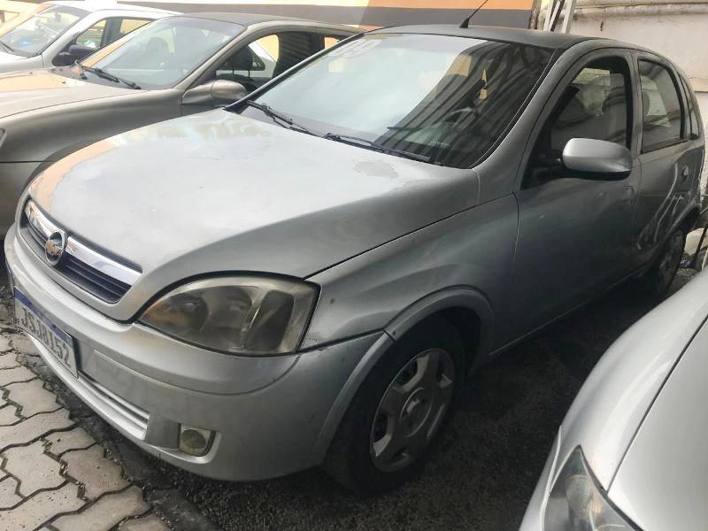 GM - Chevrolet Corsa	