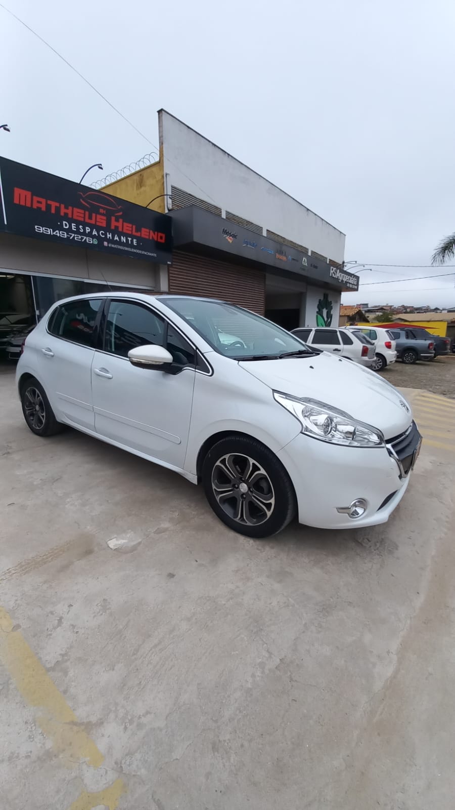 Peugeot 208 Active Pack 1.6 Flex 16V 5p Aut.