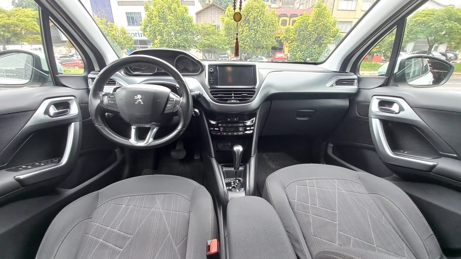 Peugeot 208 Active Pack 1.6 Flex 16V 5p Aut.