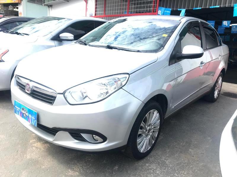 Fiat Grand Siena ESSENCE 1.6 Flex 16V	