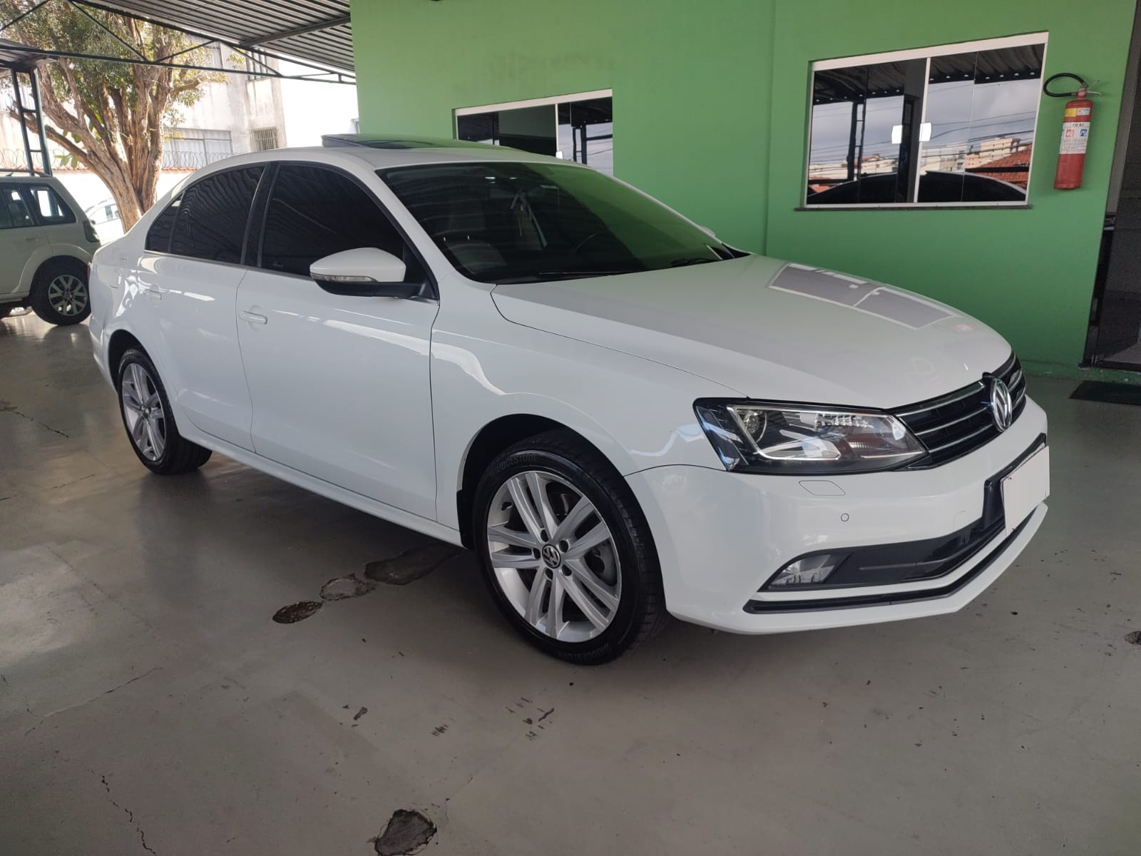 VW - VolksWagen JETTA Highline 2.0 TSI 16V 4p Tiptronic