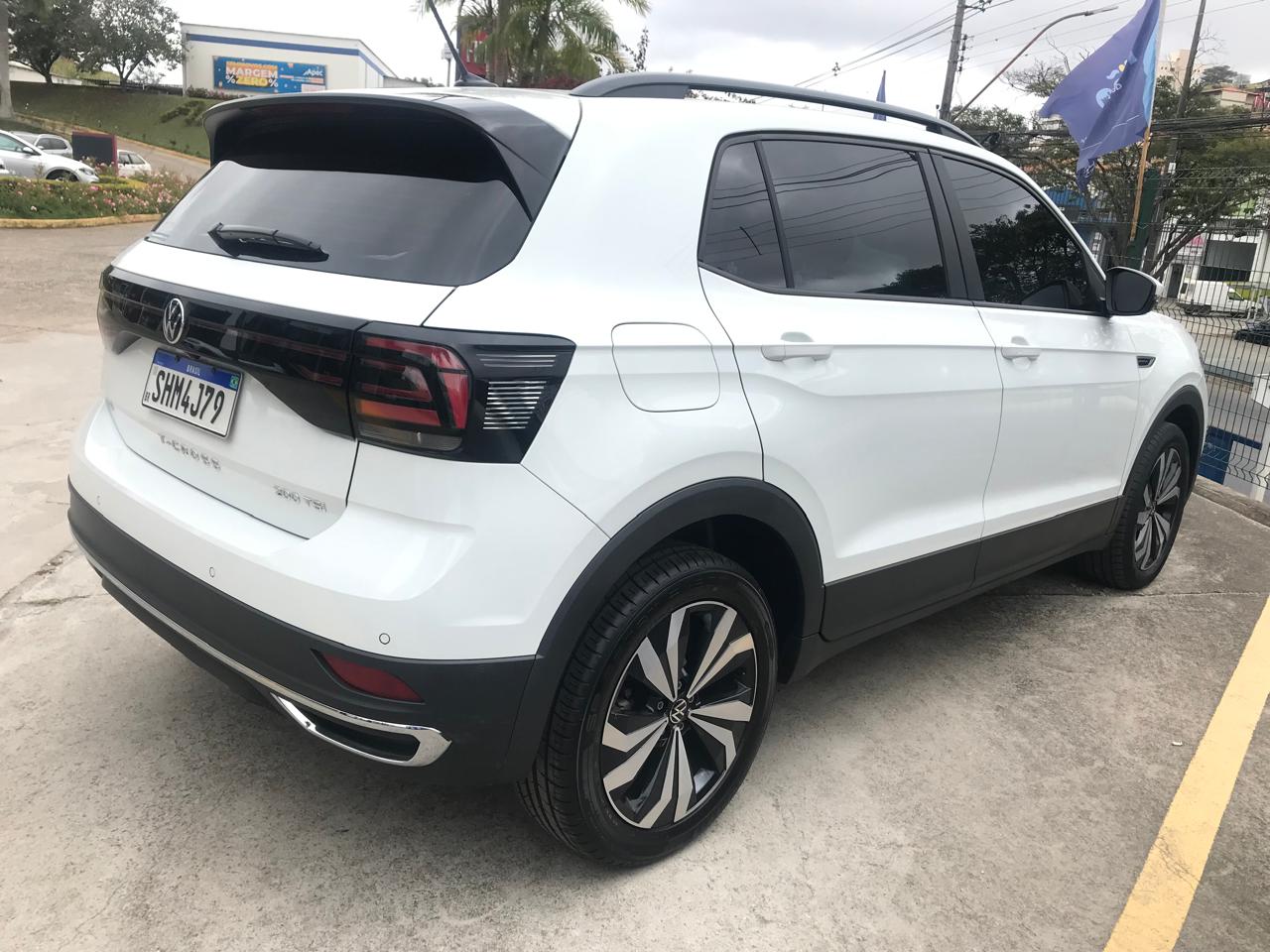 VW - VolksWagen T-Cross TSI