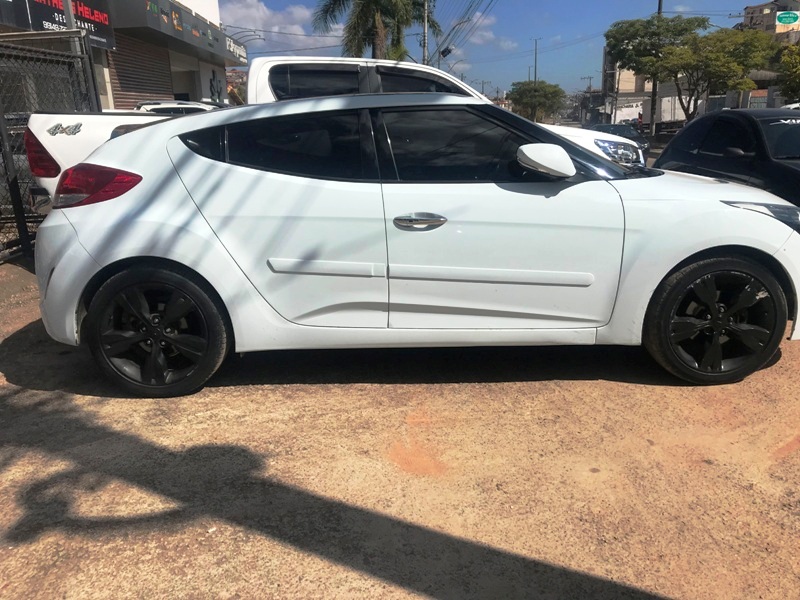 Hyundai Veloster 1.6 16V  140cv Aut.