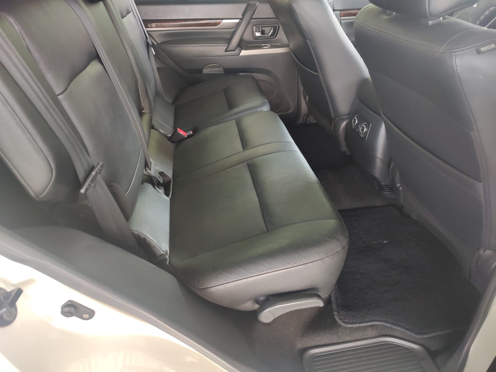 Mitsubishi Pajero HPE Full 3.2 4x4 T.I.Dies. 5p Aut