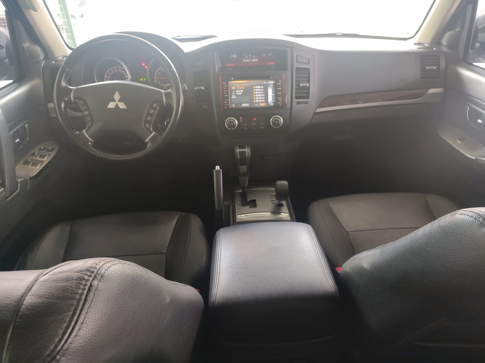 Mitsubishi Pajero HPE Full 3.2 4x4 T.I.Dies. 5p Aut