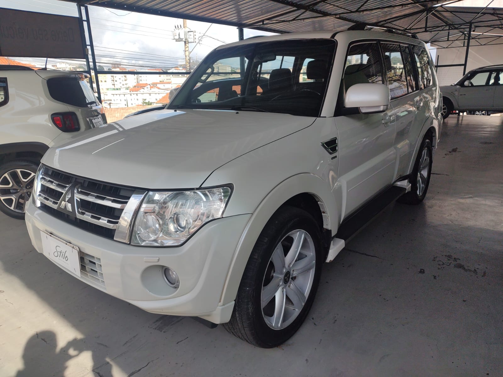 Mitsubishi Pajero HPE Full 3.2 4x4 T.I.Dies. 5p Aut