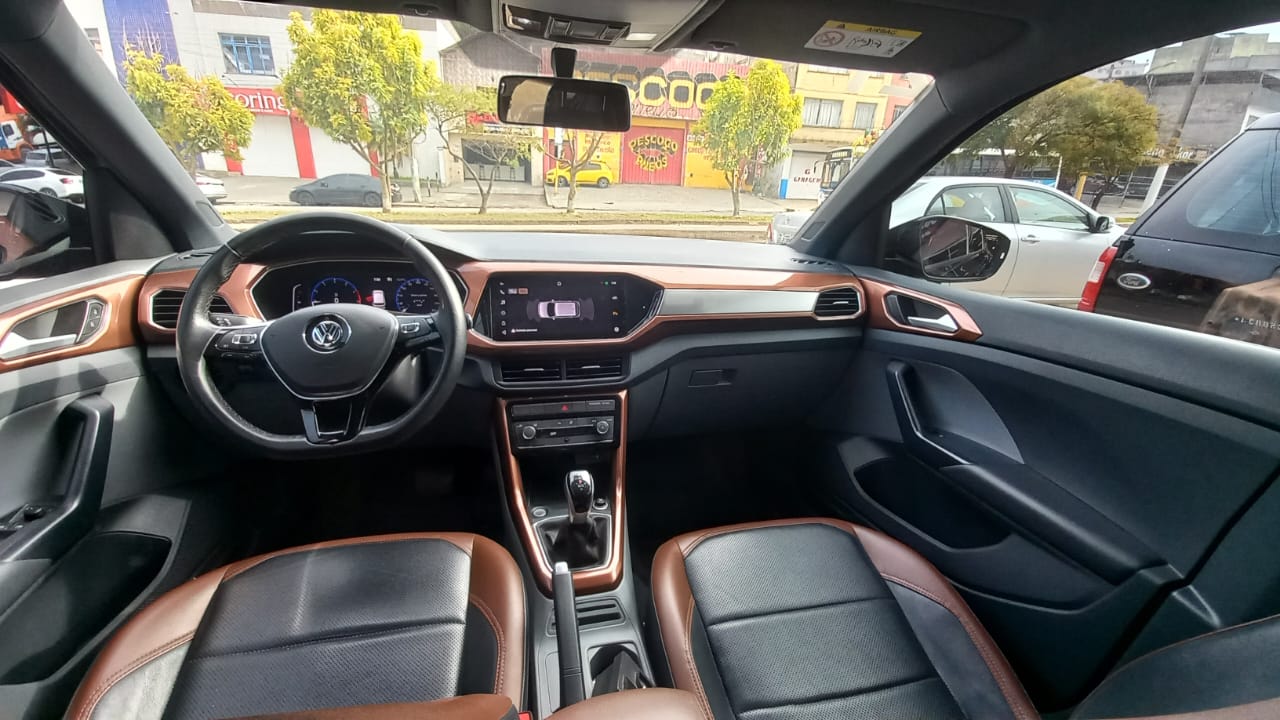 VW - VolksWagen T-CROSS 200 TSI