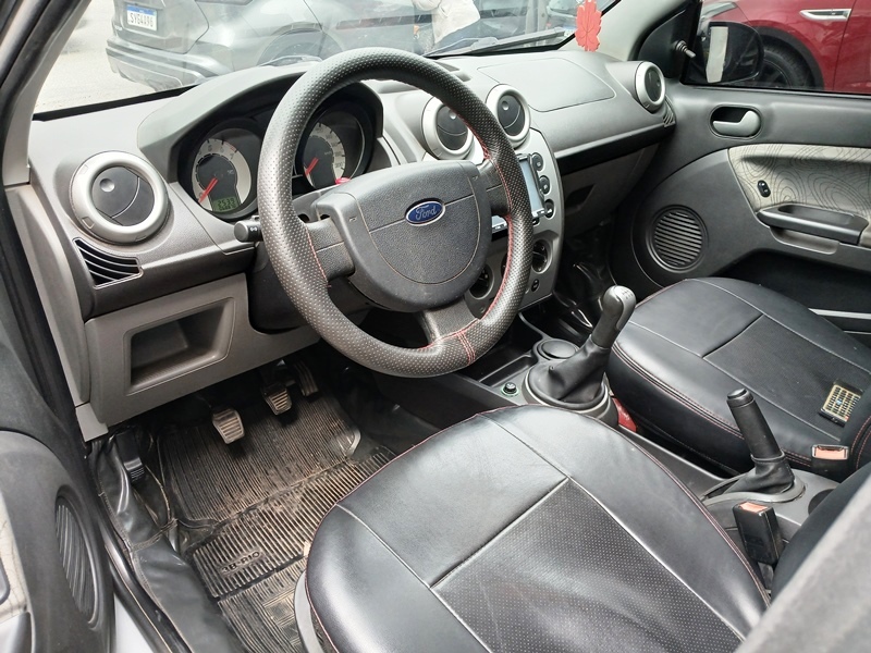 Ford Fiesta Sed. 1.6 8V Flex 4p