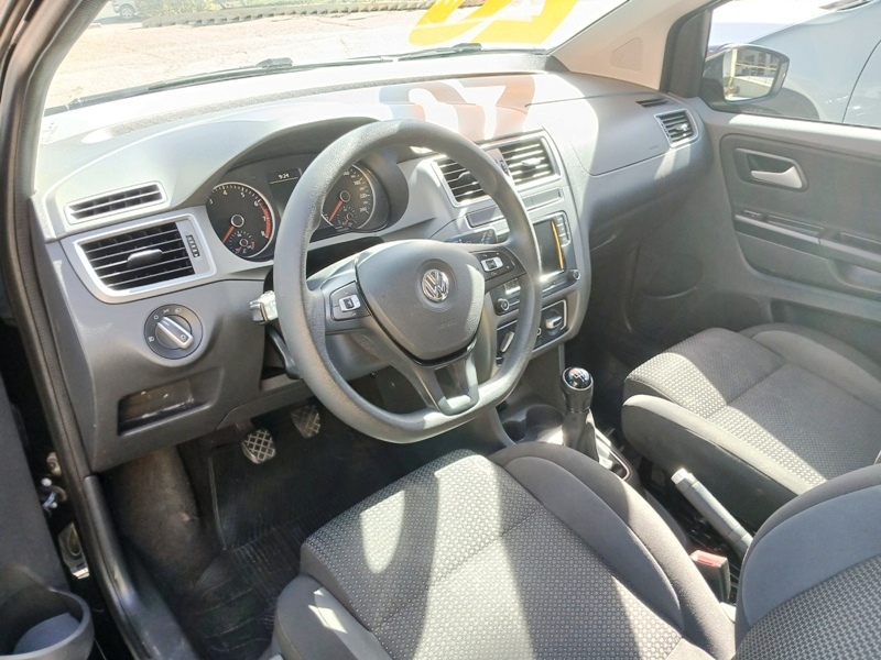 VW - VolksWagen Fox Conect
