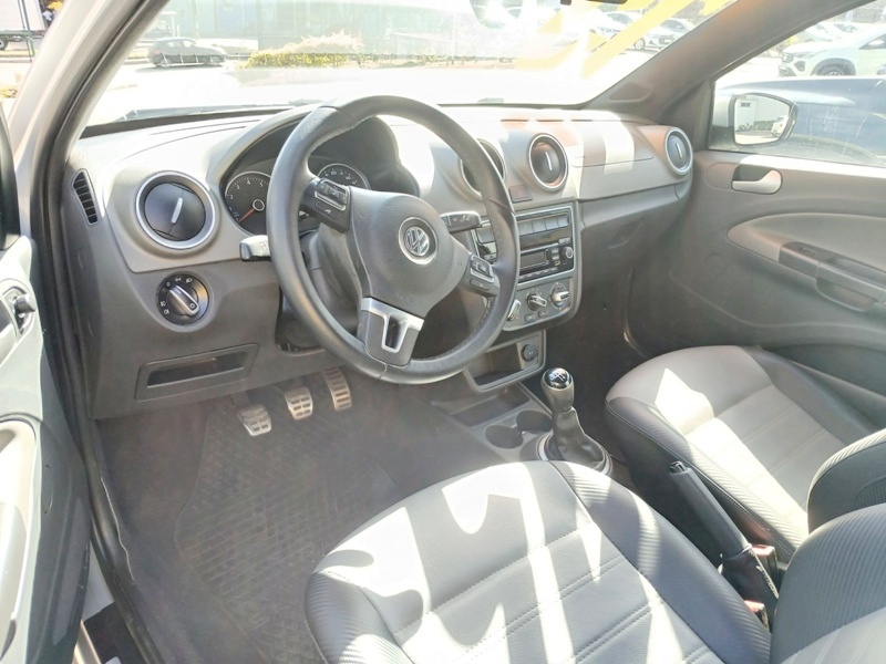 VW - VolksWagen Saveiro CROSS 1.6 Mi Total Flex 8V CE