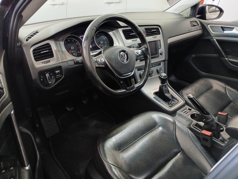 VW - VolksWagen Golf Comfortline 1.4 TSI 140cv Aut.