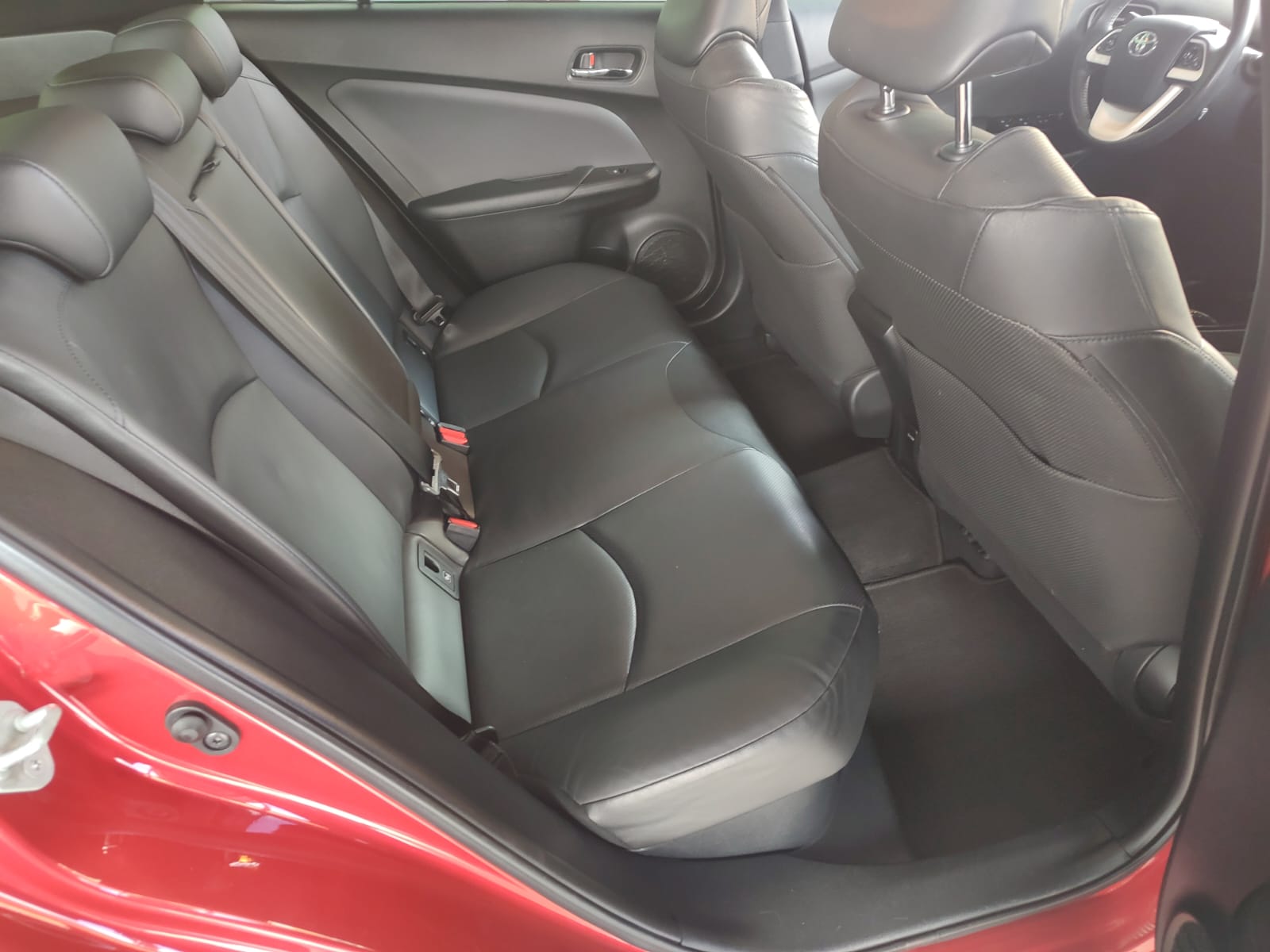 Toyota PRIUS HYBRID 1.8 16V 5p Aut.