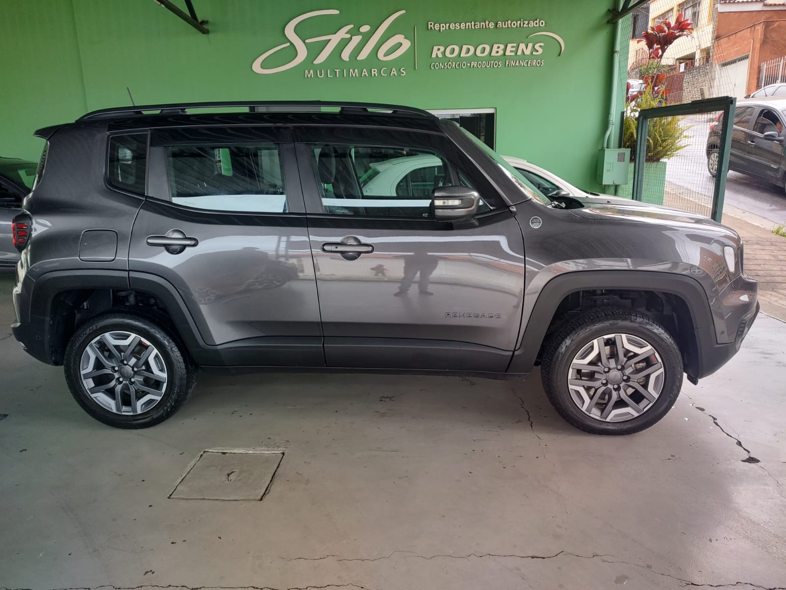 Jeep Renegade AT
