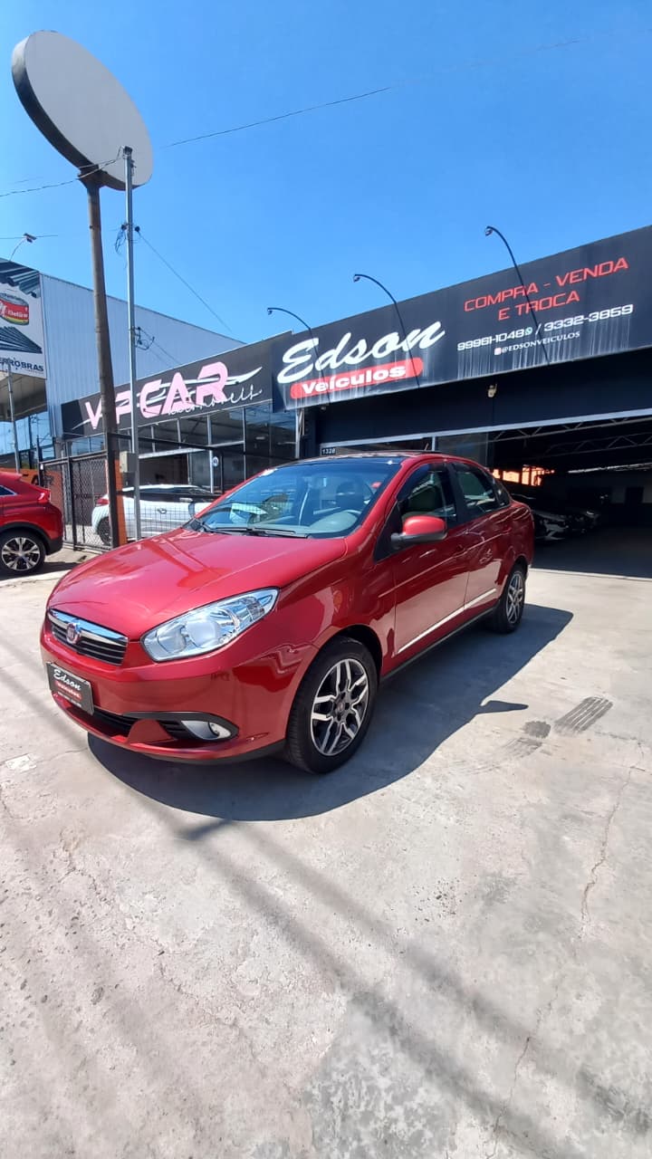 Fiat Grand Siena ESSEN.SUBLIME 1.6 Flex	