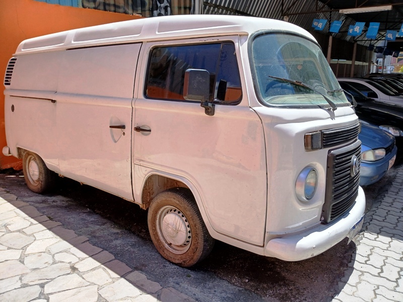 VW - VolksWagen Kombi Lotação 1.4 Mi Total Flex 8V