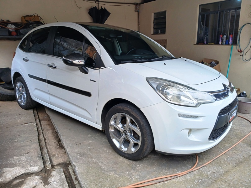 Citroën C3 Attraction 1.6 Flex 16V 5p Aut.	