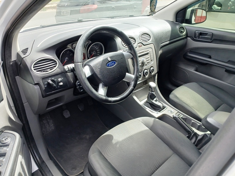 Ford Focus 2.0 16V/ 2.0 16V Flex 5p
