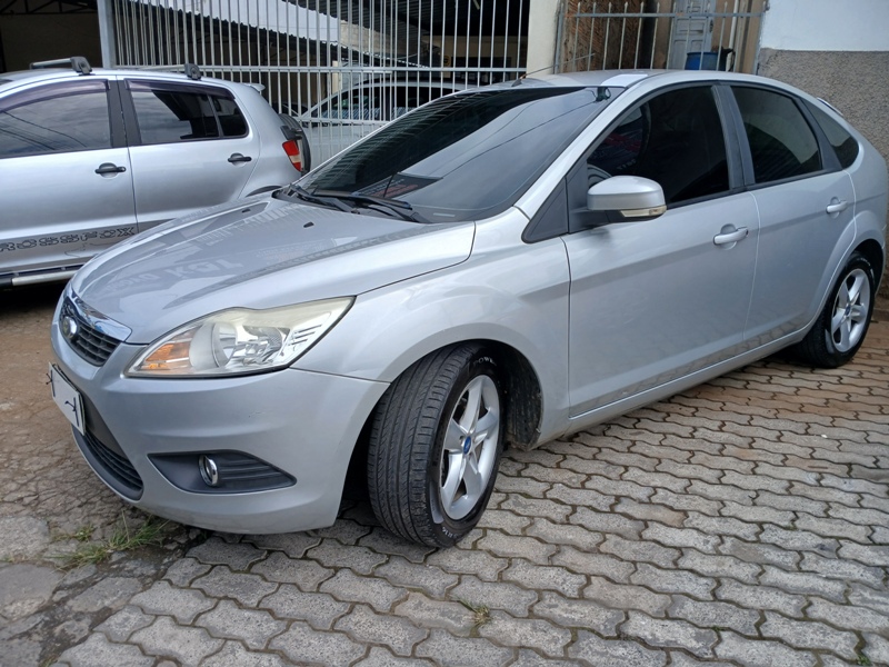 Ford Focus 1.6 S/SE/SE Plus Flex 8V/16V  5p