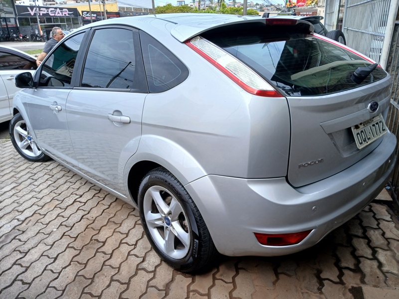 Ford Focus 1.6 S/SE/SE Plus Flex 8V/16V  5p