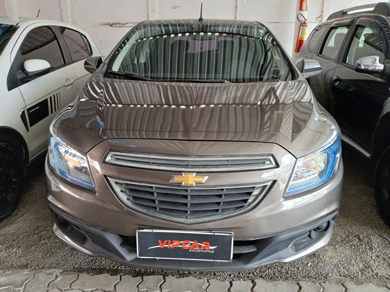 GM - Chevrolet Onix LTZ