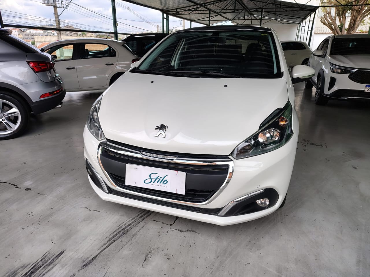 Peugeot 208 Active Pack 1.6 Flex 16V 5p Aut.