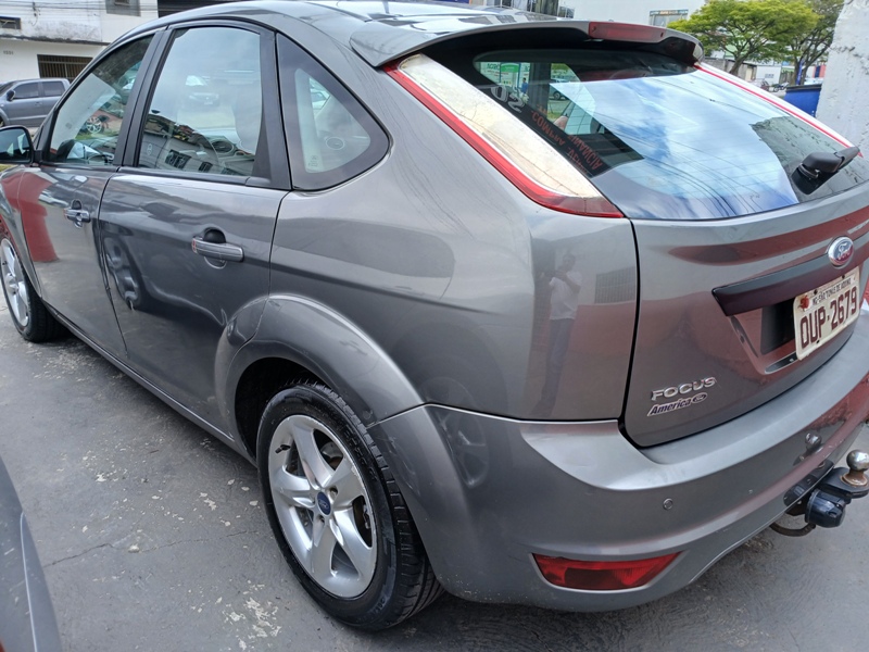 Ford Focus 1.6 S/SE/SE Plus Flex 8V/16V  5p