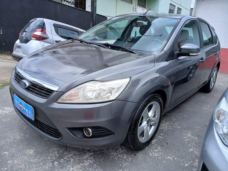 Ford Focus 1.6 S/SE/SE Plus Flex 8V/16V  5p