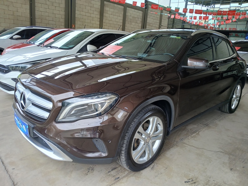 Mercedes-Benz GLA 200 Style 1.6 TB 16V/Flex Aut.