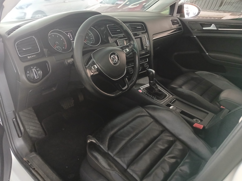 VW - VolksWagen Golf Comfortline 1.4 TSI 140cv Aut.