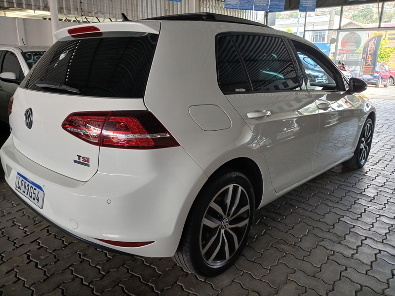 VW - VolksWagen Golf Comfortline 1.4 TSI 140cv Aut.