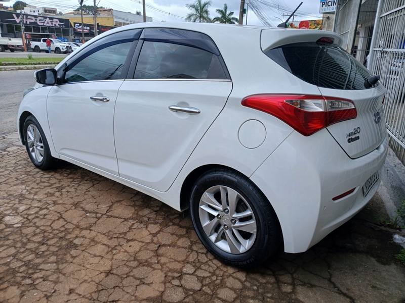 Hyundai HB20 C.Style/C.Plus 1.6 Flex 16V Aut.