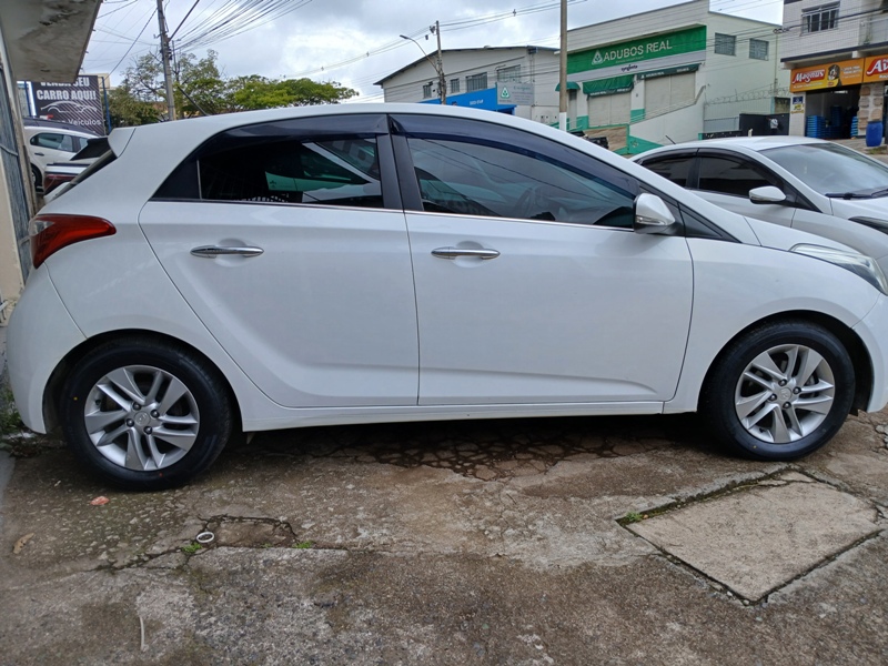 Hyundai HB20 C.Style/C.Plus 1.6 Flex 16V Aut.