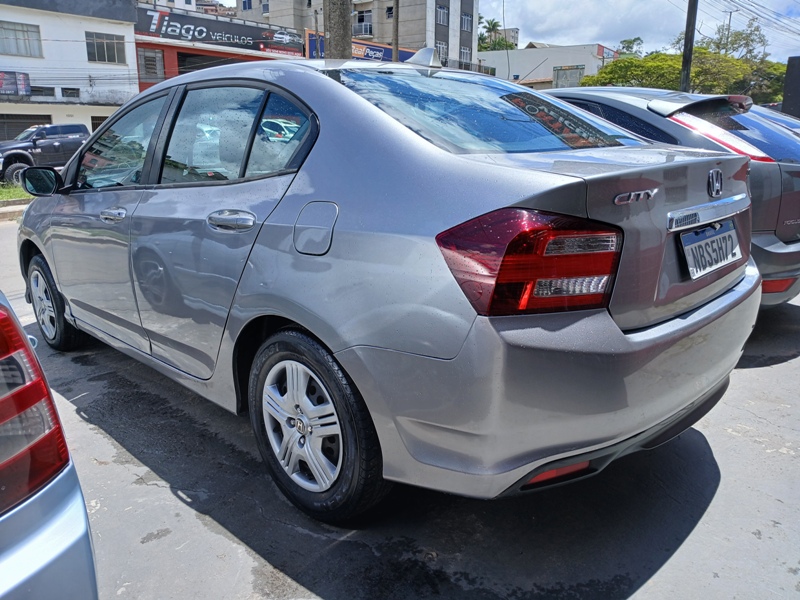 Honda CITY Sedan DX 1.5 Flex 16V Mec.