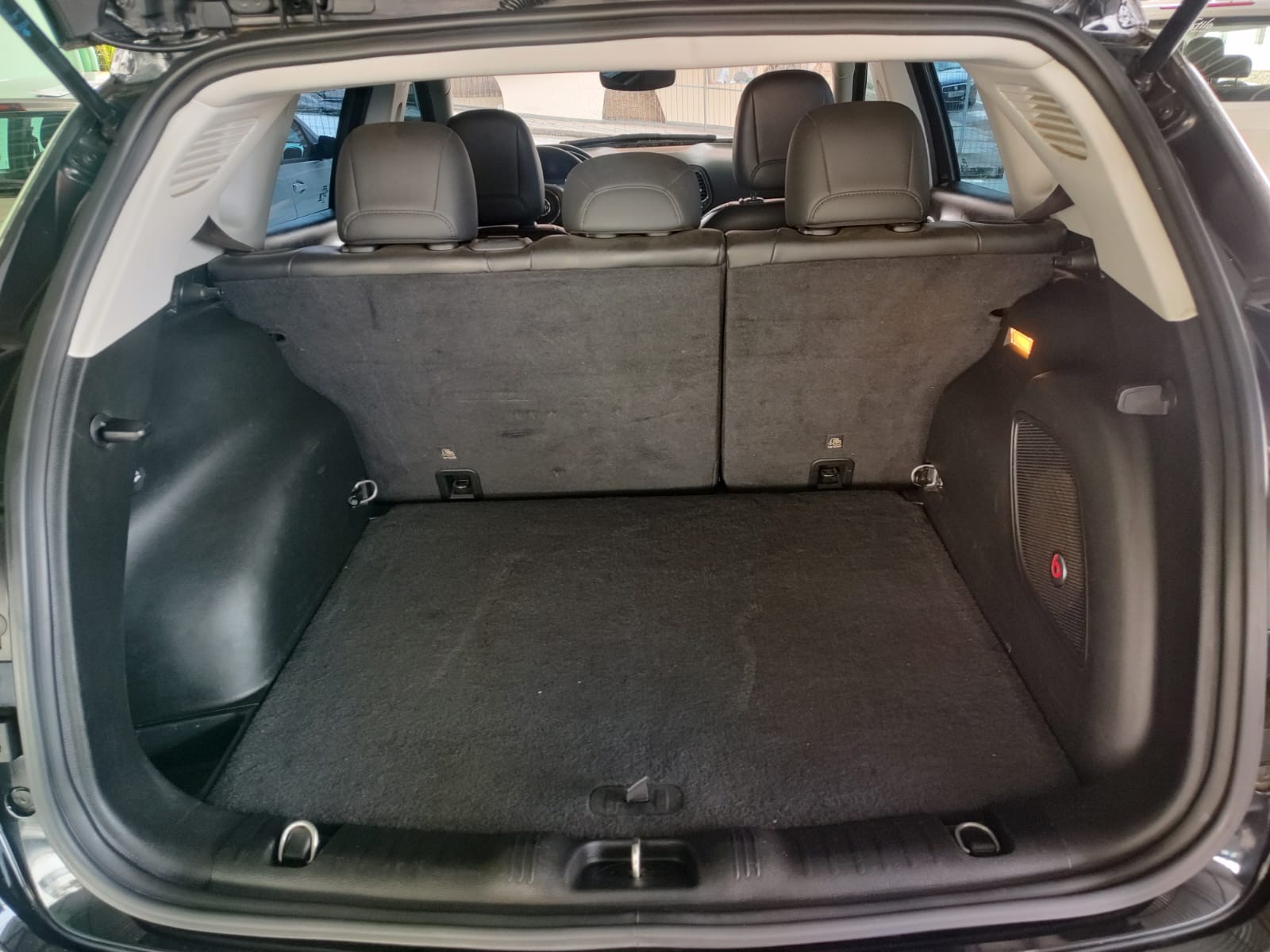 Jeep COMPASS LONGITUDE 2.0 4x4 Dies. 16V Aut.